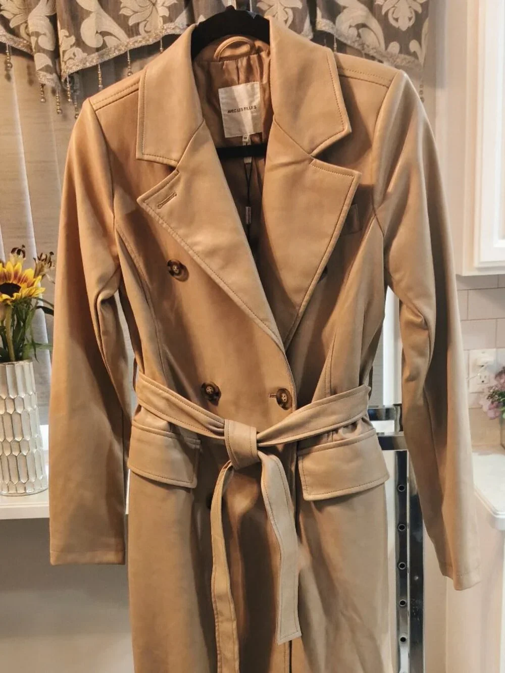Avec Les Filles Beige Faux leather trench coat NWT Size XS